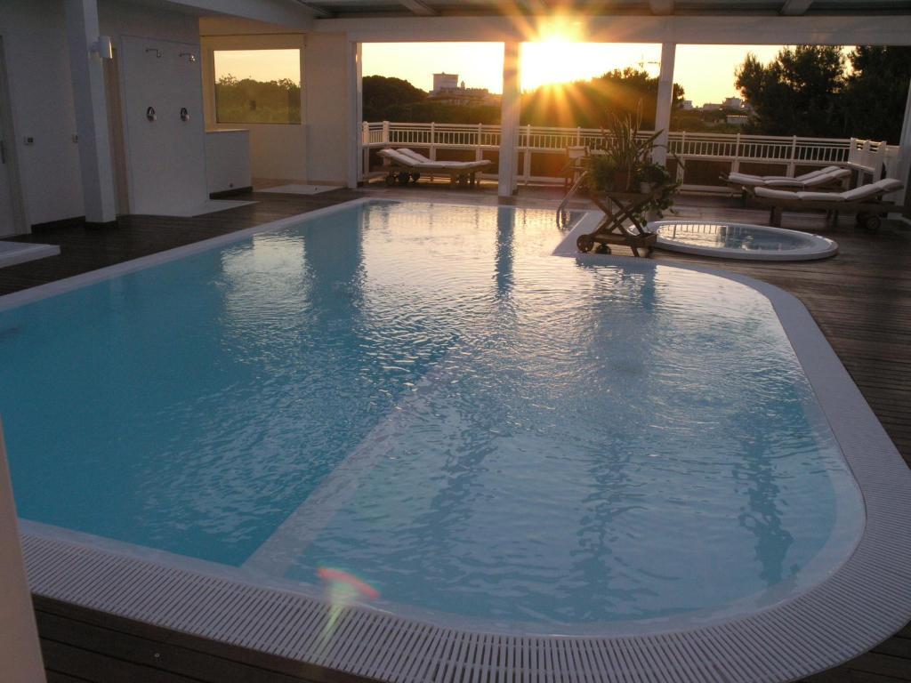 Aparthotel England Риччоне Экстерьер фото